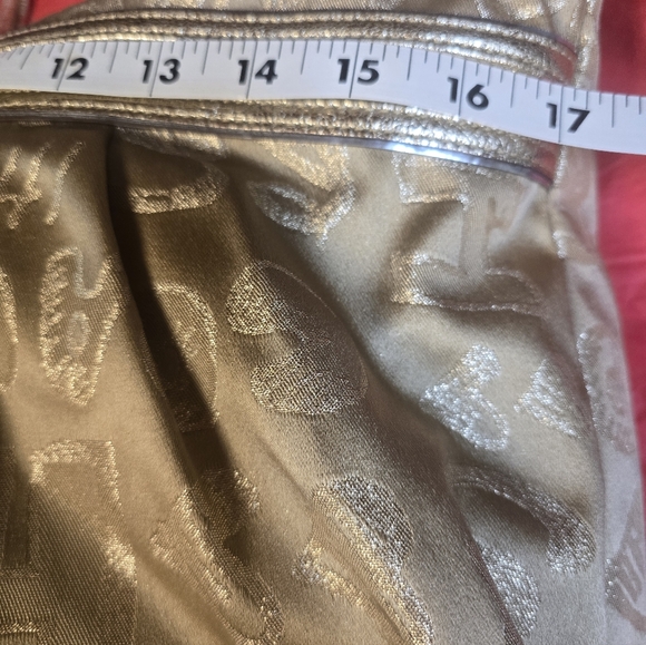 Coach Poppy Large Goldtone Handbag. Excellent Condition - Picture 13 of 15